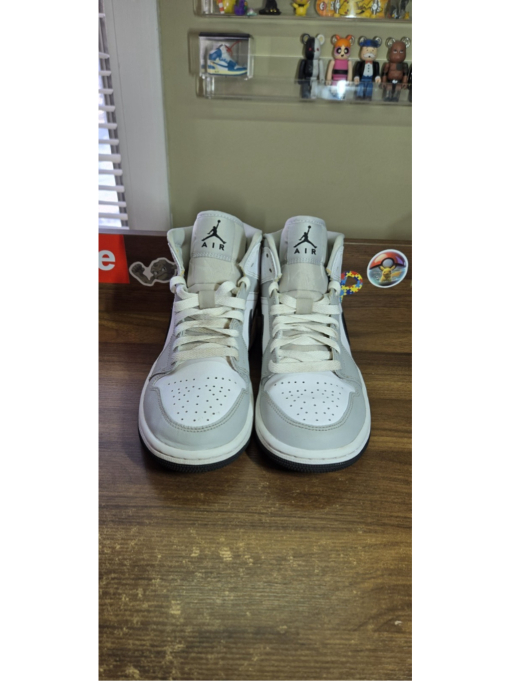 Nike Air Jordan 1 Mid Grey Fog BQ6472-015 Size 6.5w/5y - Picture 2 of 7